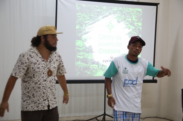 O jovem Nathan, da Cruzeiro, fez um rap para apresentar a RAPadura