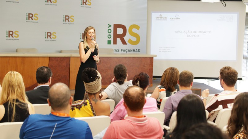 Gabriela Lorenzet, Coordenadora do Programa de Oportunidades e Direitos